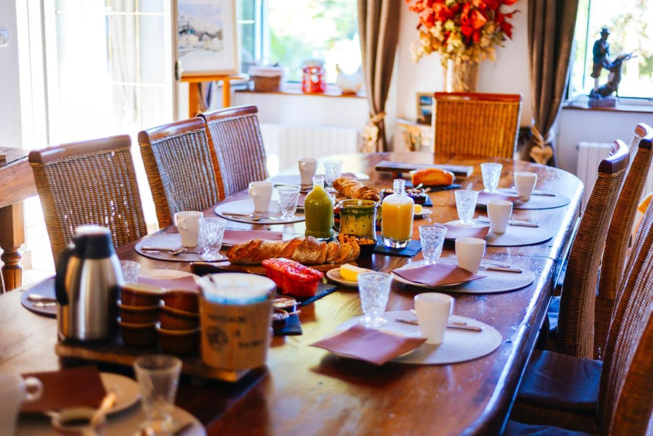 Domaine Du Manoir Bed & Breakfast Les Avenières Dış mekan fotoğraf