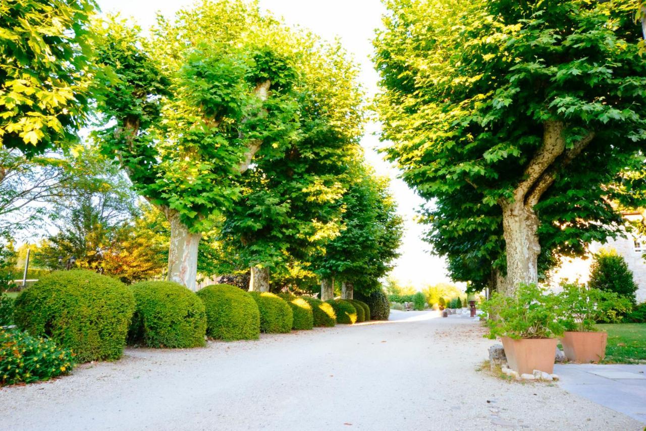 Domaine Du Manoir Bed & Breakfast Les Avenières Dış mekan fotoğraf