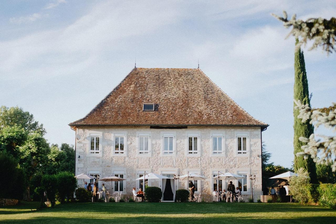 Domaine Du Manoir Bed & Breakfast Les Avenières Dış mekan fotoğraf