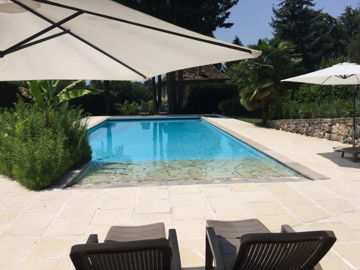 Domaine Du Manoir Bed & Breakfast Les Avenières Dış mekan fotoğraf
